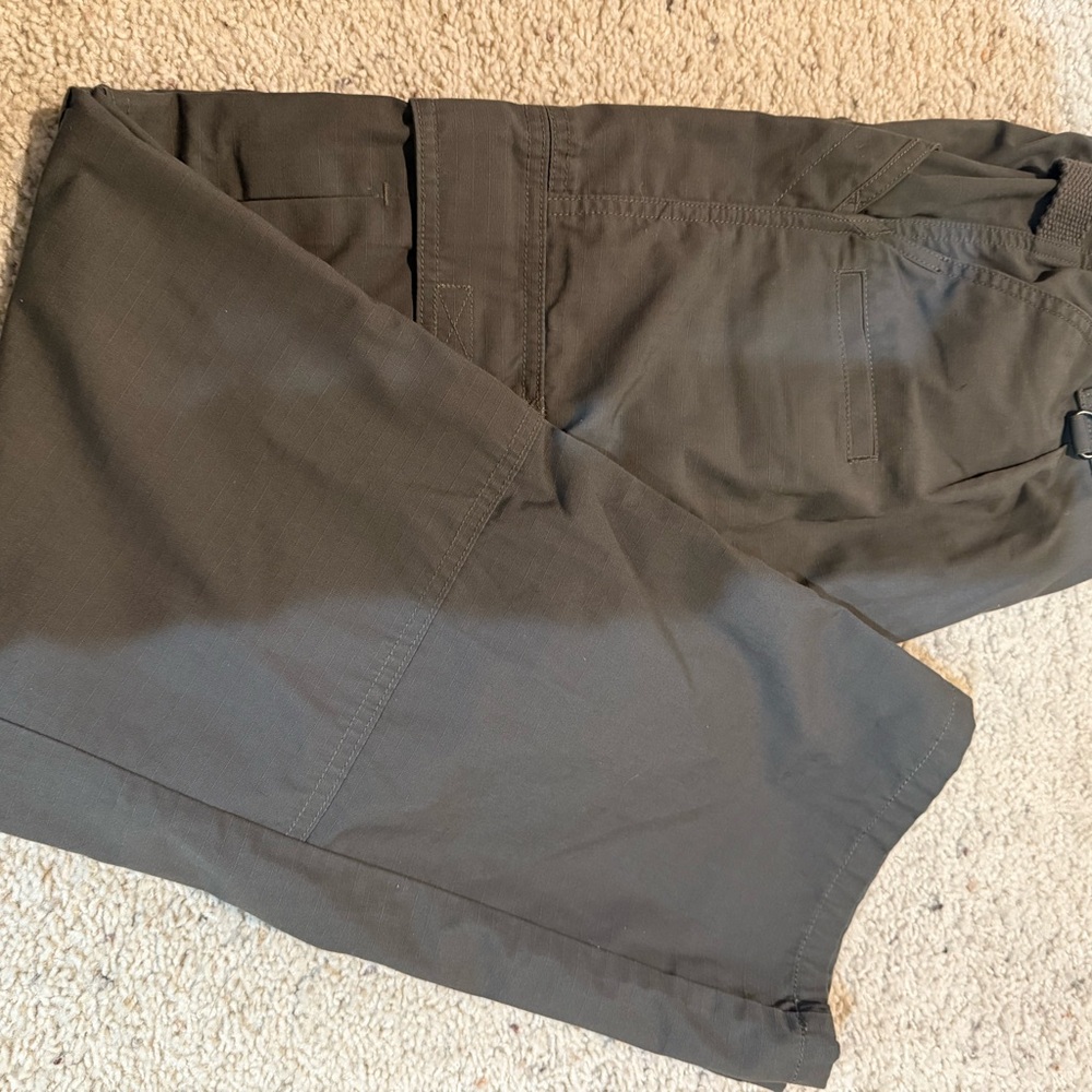 5.11 Tactical Dark olive green Pants 32x30 many pockets durable - Picture 7 of 12